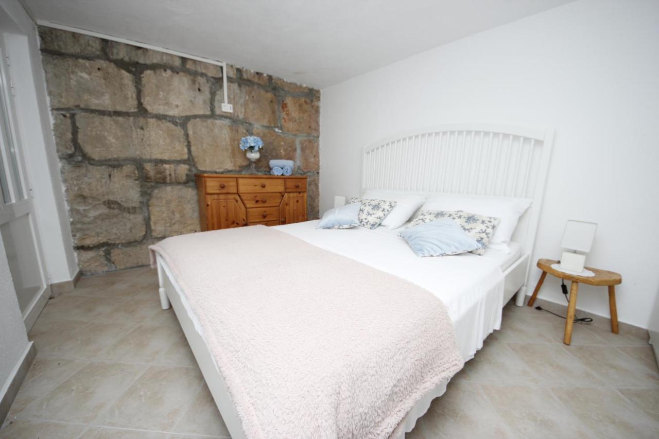 Dream Stonehouse Villa โปลยิตซา ภายนอก รูปภาพ